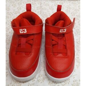 Toddler Nike Air Jordan Max Aura 3 Size 8C Basketball Shoes Like New Condition